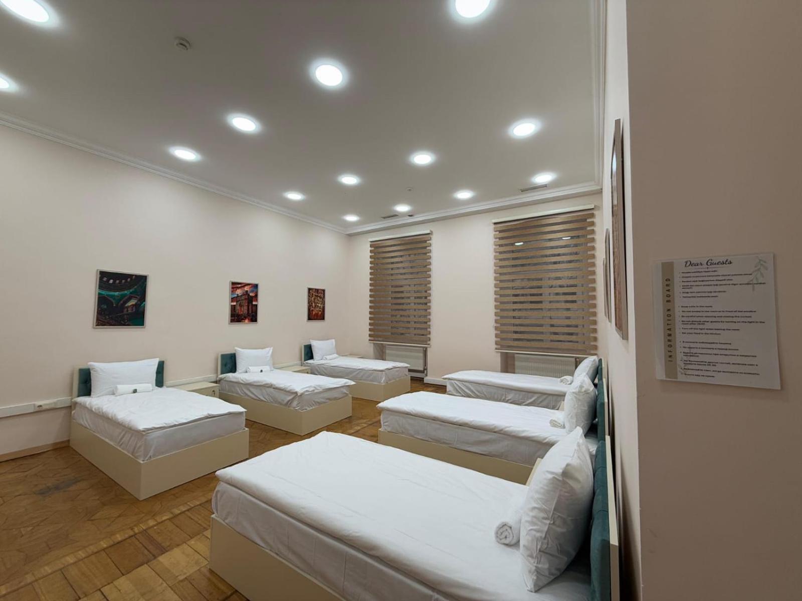 Alara Inn Hostel & Hotel Baku Ngoại thất bức ảnh